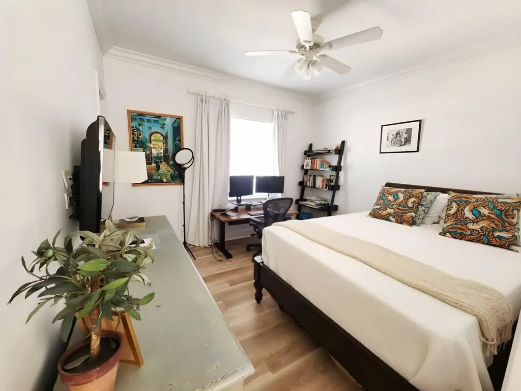 West Bay Street Bayroc New Providence Paradise Island BS