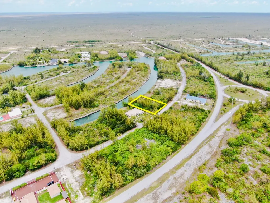 Lindsell Drive, Derby, Fr 4 Grand Bahama Freeport BS