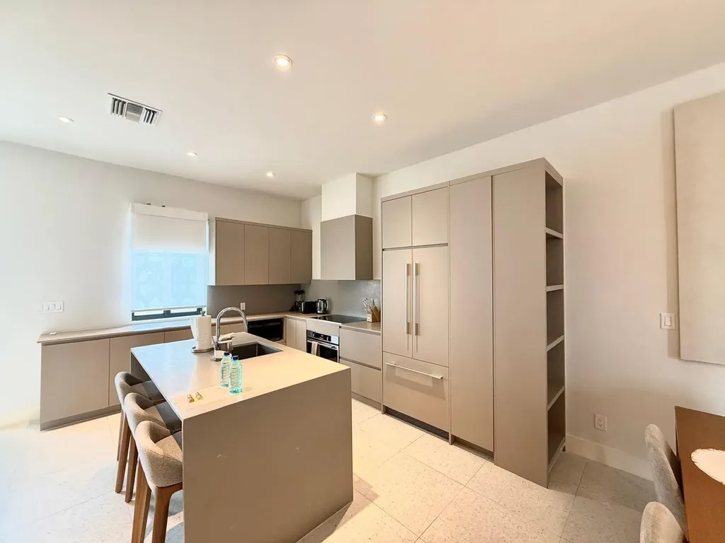 Westend Condo New Providence Paradise Island BS