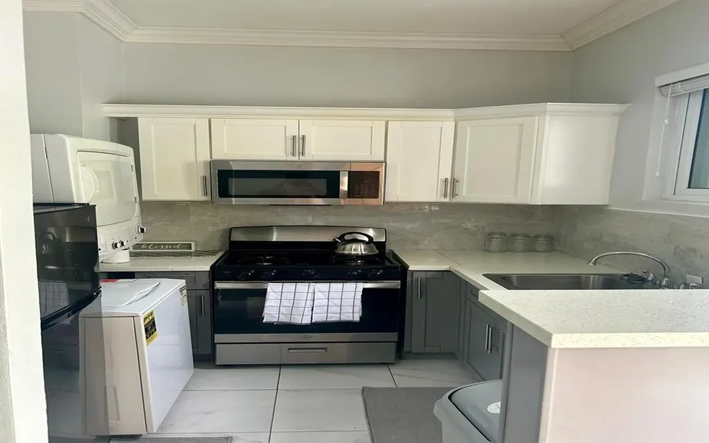 Venice Bay Rental New Providence Paradise Island BS