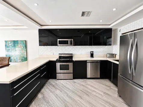 Delaporte Condominium New Providence Paradise Island BS