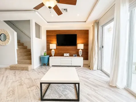 Delaporte Condominium New Providence Paradise Island BS
