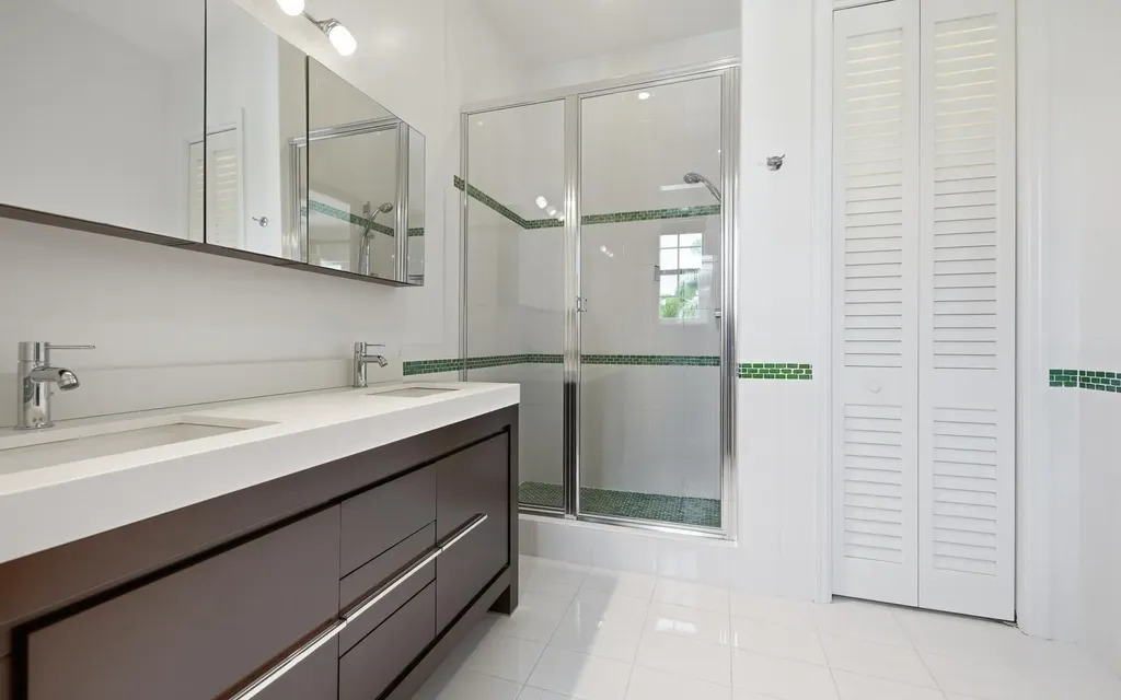 5 Gunport Boulevard Grand Bahama Freeport BS
