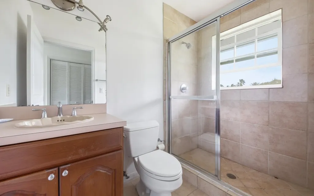 5 Gunport Boulevard Grand Bahama Freeport BS