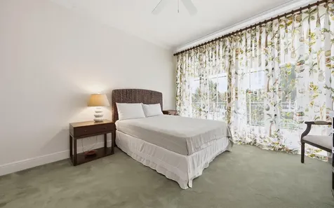 5 Gunport Boulevard Grand Bahama Freeport BS