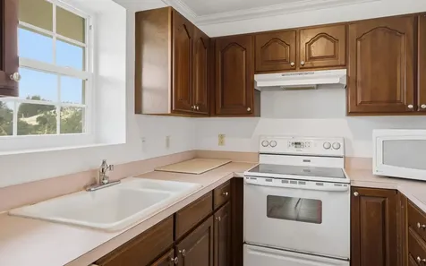 5 Gunport Boulevard Grand Bahama Freeport BS