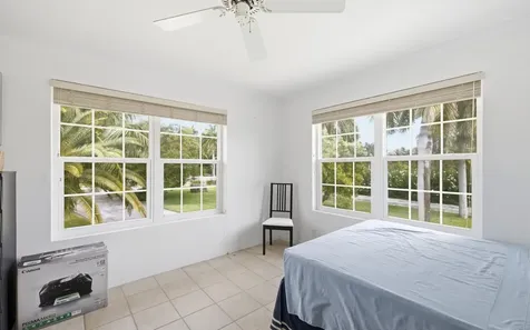 5 Gunport Boulevard Grand Bahama Freeport BS