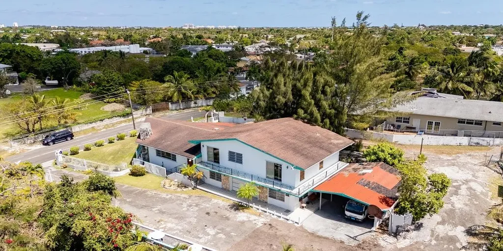 141 & 142 Dannotage Estate New Providence Paradise Island BS