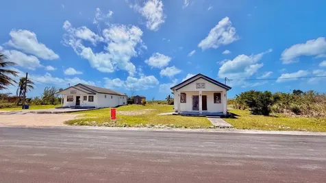 Canal Front Home Dumfries Cat Island BS