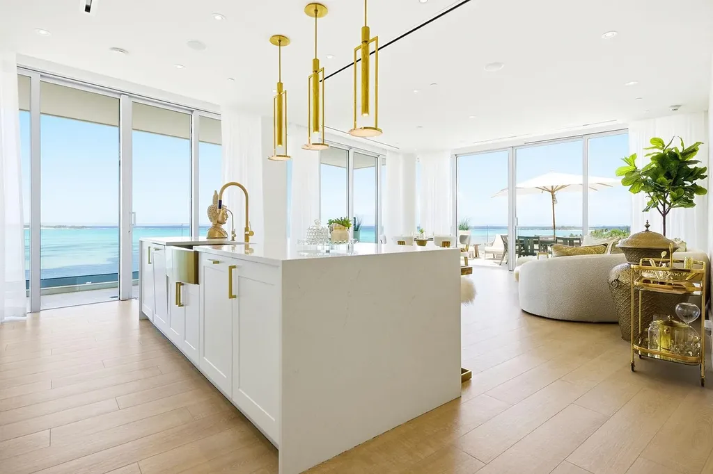 Penthouse At Goldwynn New Providence Paradise Island BS