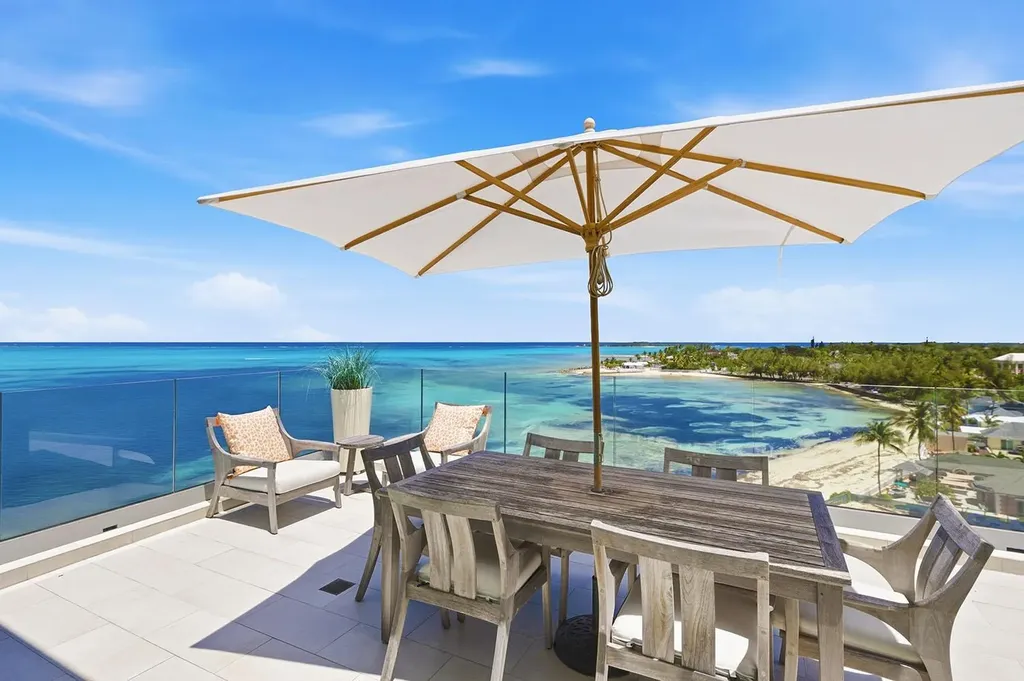 Penthouse At Goldwynn New Providence Paradise Island BS