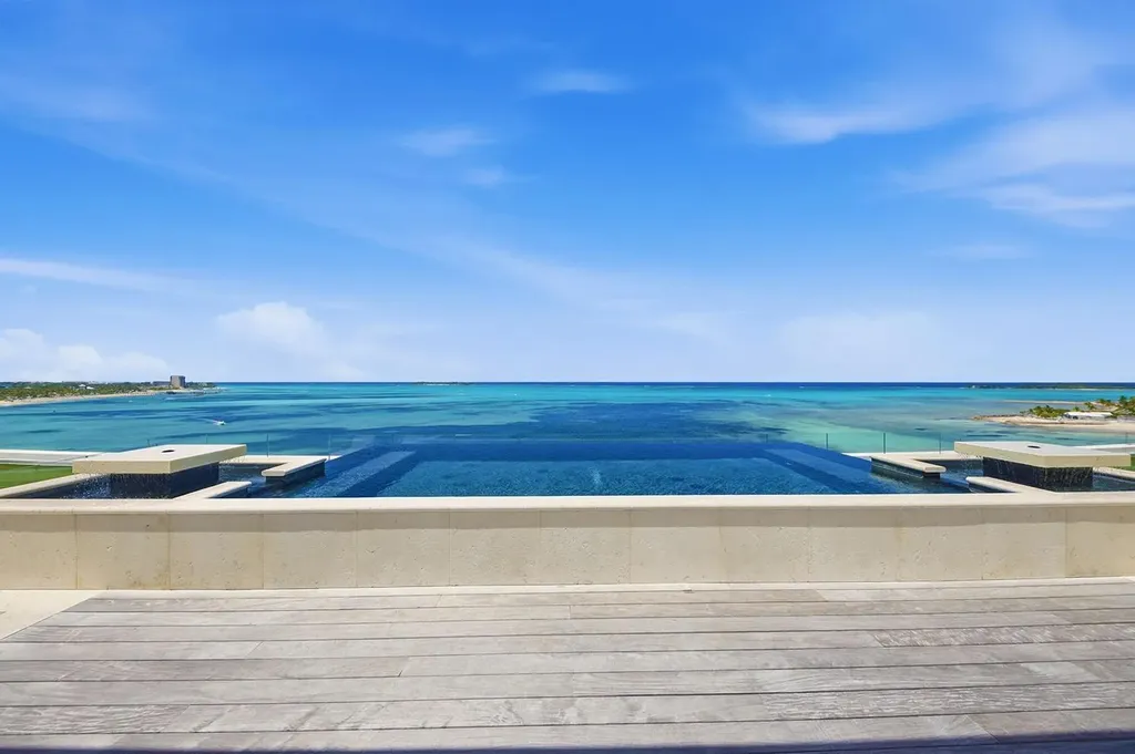 Penthouse At Goldwynn New Providence Paradise Island BS