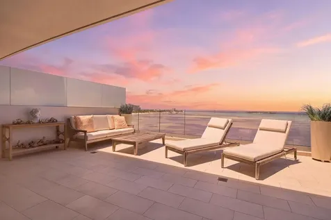 Penthouse At Goldwynn New Providence Paradise Island BS