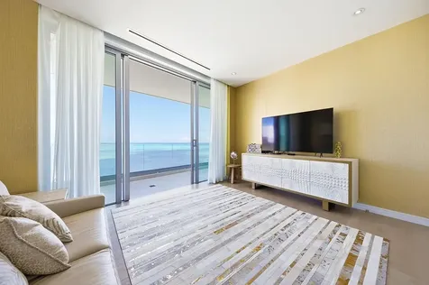 Penthouse At Goldwynn New Providence Paradise Island BS
