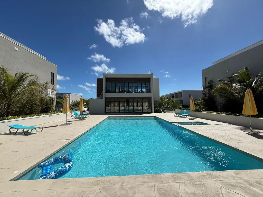 Westend Townhome New Providence Paradise Island BS
