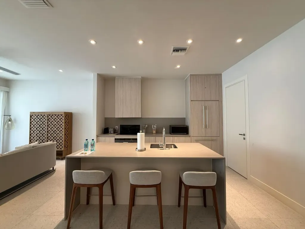 Westend Townhome New Providence Paradise Island BS