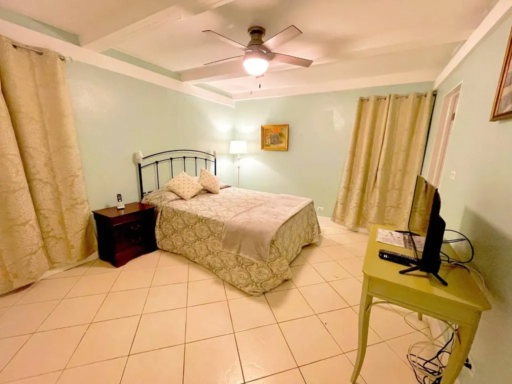 Love Beach Colony West, W New Providence Paradise Island BS