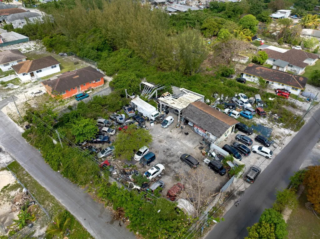 Malcom Allotments New Providence Paradise Island BS