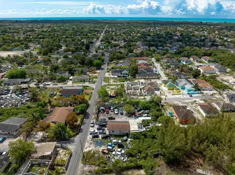 Malcom Allotments New Providence Paradise Island BS