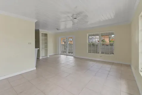 Eneas Avenue New Providence Paradise Island BS