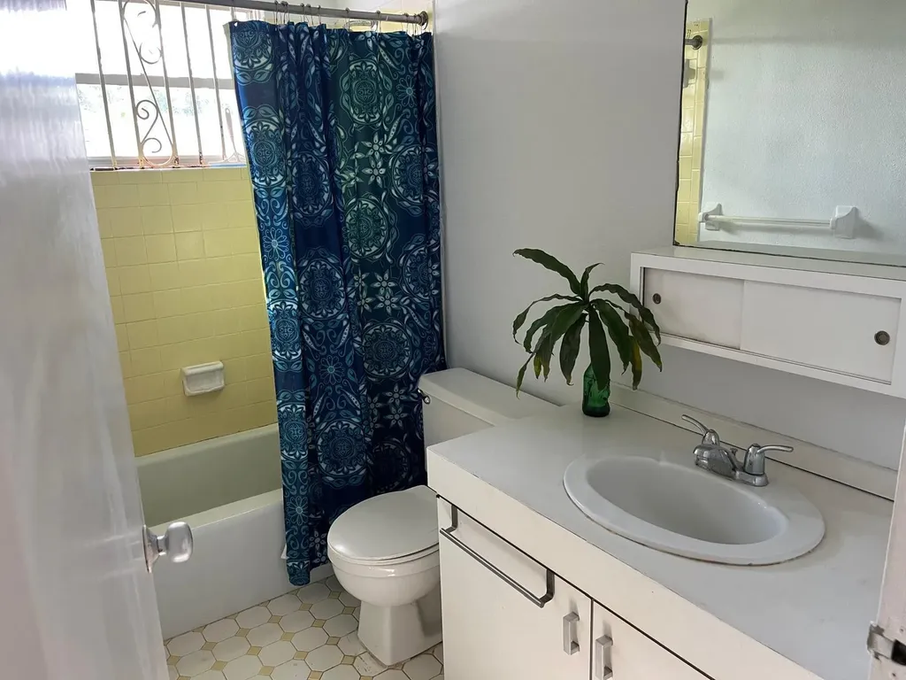 Ruby Avenue New Providence Paradise Island BS
