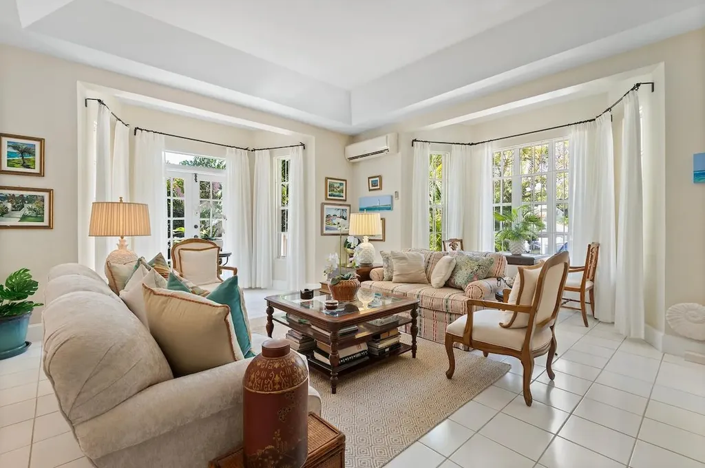 Dodge Road, Camperdown 15 New Providence Paradise Island BS