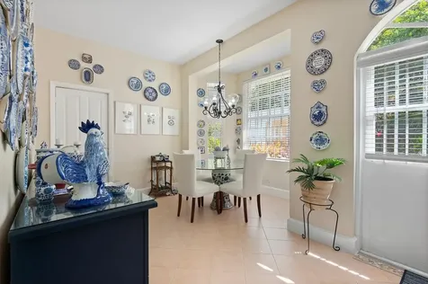 Dodge Road, Camperdown 15 New Providence Paradise Island BS