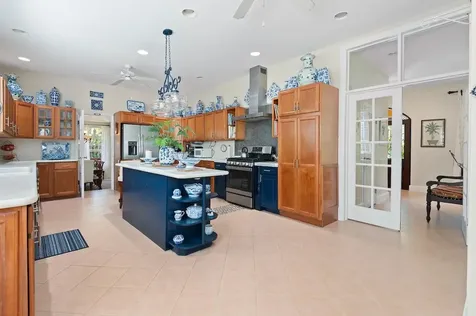 Dodge Road, Camperdown 15 New Providence Paradise Island BS