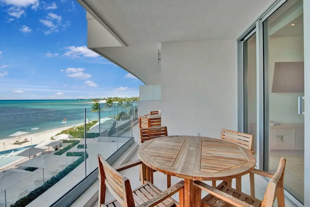 Goldwynn Unit 222 New Providence Paradise Island BS