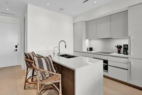Goldwynn Unit 222 New Providence Paradise Island BS