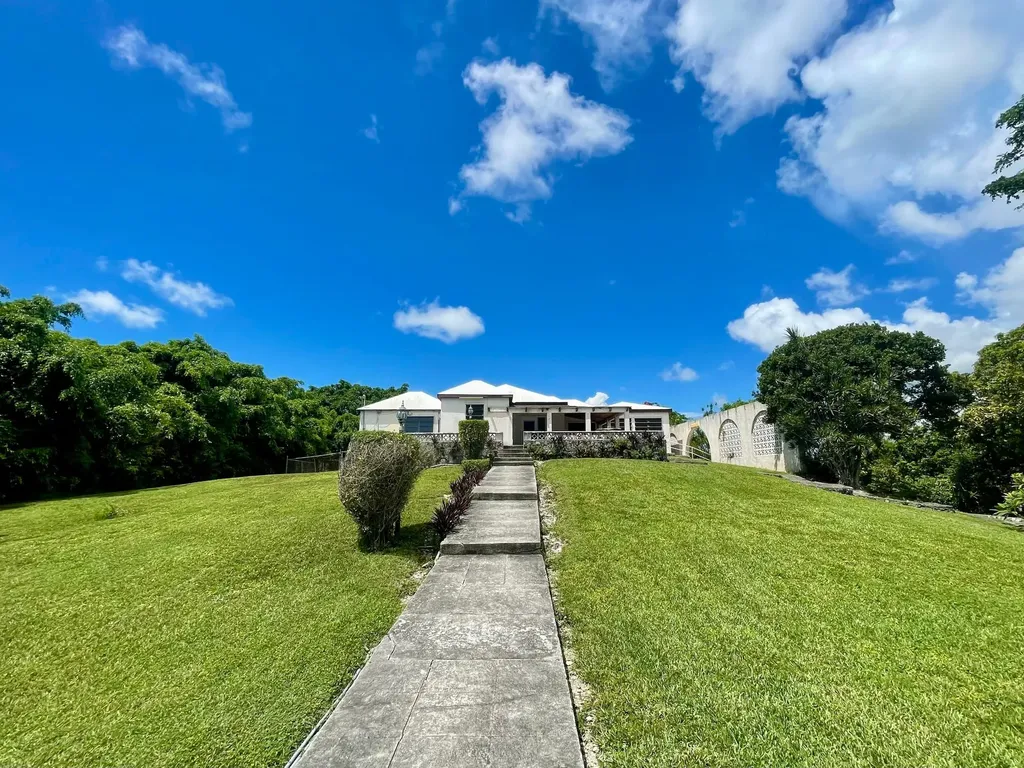 Hillside Park Road 8 New Providence Paradise Island BS