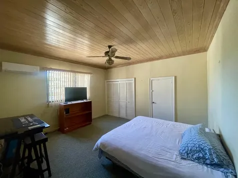 Hillside Park Road 8 New Providence Paradise Island BS