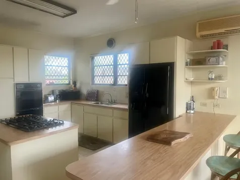 Hillside Park Road 8 New Providence Paradise Island BS