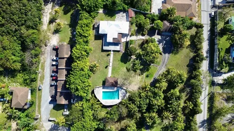 Hillside Park Road 8 New Providence Paradise Island BS