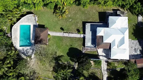 Hillside Park Road 8 New Providence Paradise Island BS