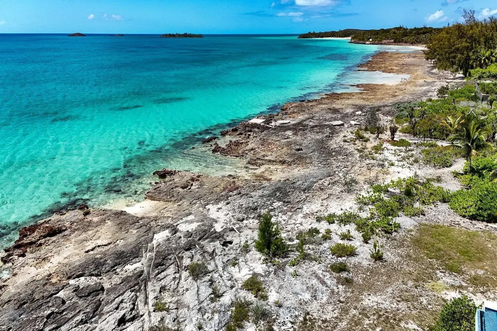 Laguna - Canal Home Eleuthera BS