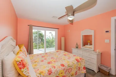 Laguna - Canal Home Eleuthera BS