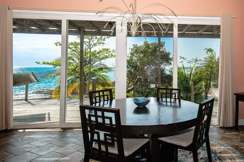 Laguna - Canal Home Eleuthera BS