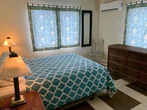 Town Court New Providence Paradise Island BS