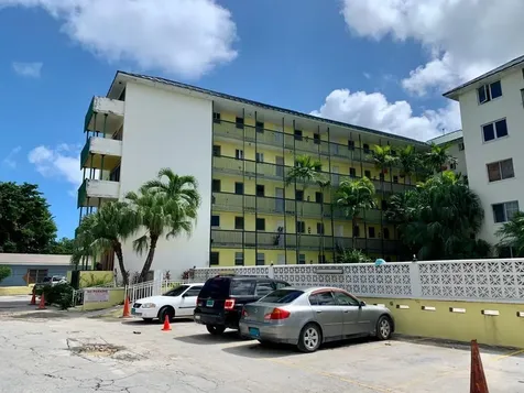 Town Court New Providence Paradise Island BS