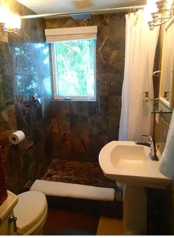 Town Court New Providence Paradise Island BS