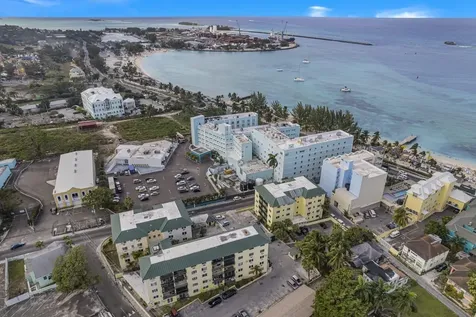 Town Court New Providence Paradise Island BS