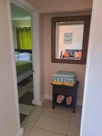Town Court New Providence Paradise Island BS