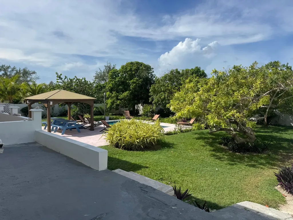 Yamacraw Hill Road 58 New Providence Paradise Island BS
