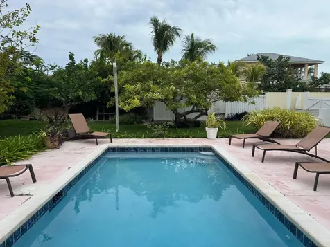 Yamacraw Hill Road 58 New Providence Paradise Island BS