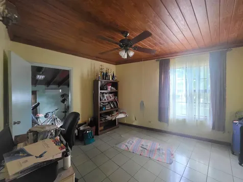 Peter Avenue & Stephens C New Providence Paradise Island BS