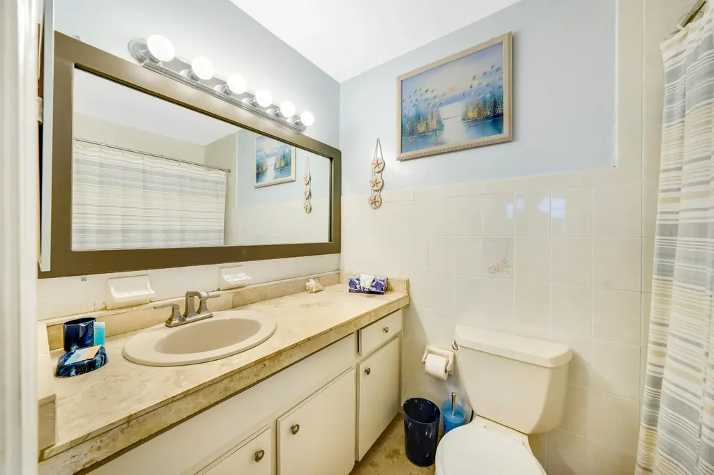 Cannes Village Condominiu Grand Bahama Freeport BS