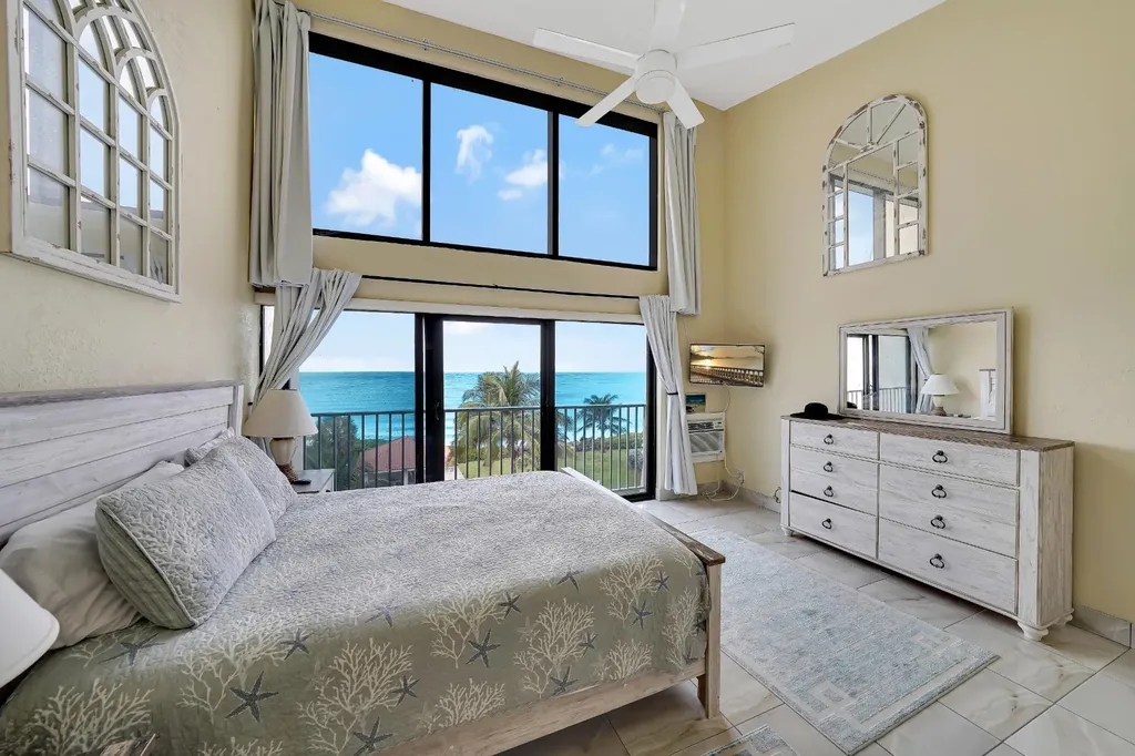 Cannes Village Condominiu Grand Bahama Freeport BS