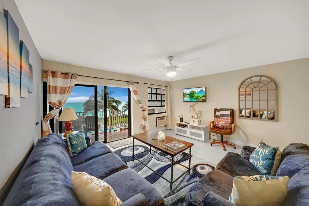 Cannes Village Condominiu Grand Bahama Freeport BS