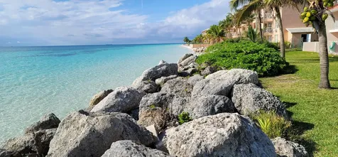Cannes Village Condominiu Grand Bahama Freeport BS